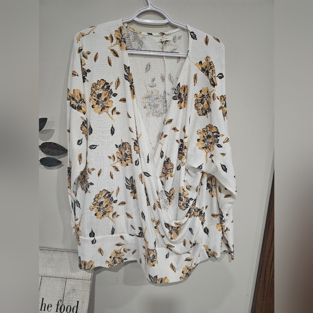 Maurices wrap blouse 2X